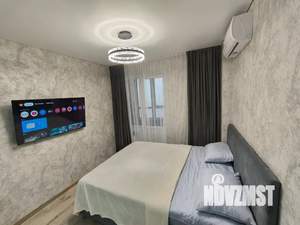 Студия квартира, посуточно, 37м2, 15/25 этаж