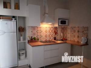 1-к квартира, посуточно, 42м2, 16/25 этаж