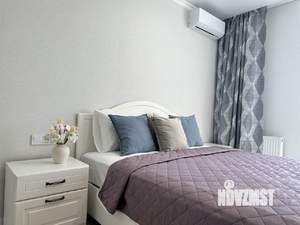 Студия квартира, посуточно, 27м2, 13/24 этаж