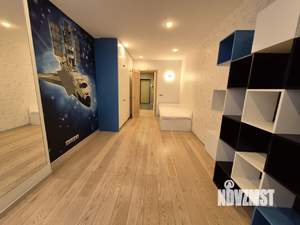 3-к квартира, на длительный срок, 103м2, 3/17 этаж