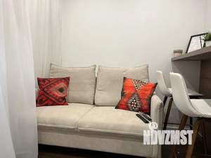 1-к квартира, посуточно, 45м2, 18/30 этаж