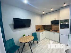 Студия квартира, посуточно, 35м2, 11/19 этаж