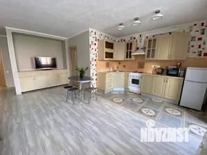 Студия квартира, посуточно, 35м2, 2/14 этаж