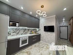 2-к квартира, посуточно, 50м2, 13/22 этаж