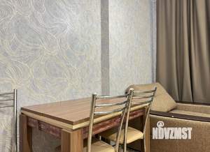 1-к квартира, посуточно, 37м2, 9/19 этаж