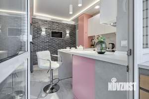 1-к квартира, посуточно, 40м2, 14/24 этаж