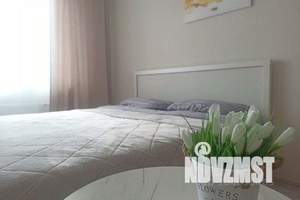 1-к квартира, посуточно, 39м2, 15/18 этаж