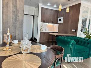 Студия квартира, посуточно, 35м2, 10/18 этаж