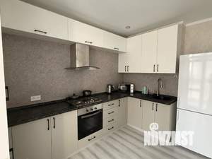 1-к квартира, посуточно, 38м2, 8/20 этаж