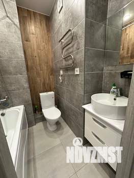 Студия квартира, посуточно, 30м2, 8/24 этаж