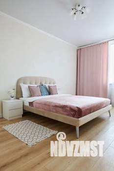 1-к квартира, посуточно, 54м2, 10/24 этаж