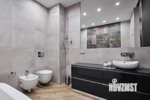 3-к квартира, на длительный срок, 135м2, 3/19 этаж