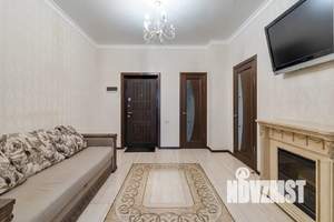 1-к квартира, посуточно, 68м2, 5/8 этаж