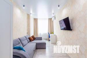 2-к квартира, посуточно, 65м2, 8/25 этаж