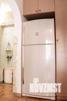 2-к квартира, посуточно, 56м2, 1/1 этаж