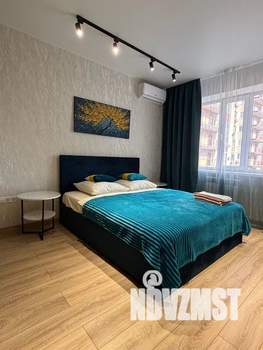 1-к квартира, посуточно, 42м2, 8/22 этаж