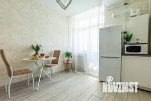 1-к квартира, посуточно, 38м2, 1/1 этаж