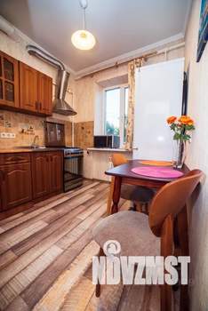 2-к квартира, посуточно, 52м2, 5/5 этаж