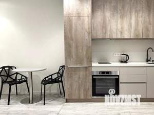 1-к квартира, посуточно, 43м2, 1/1 этаж