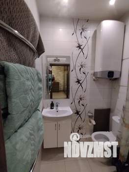 Студия квартира, посуточно, 37м2, 1/1 этаж