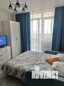 Студия квартира, посуточно, 35м2, 7/20 этаж