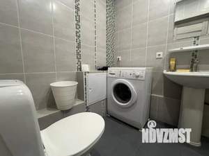 1-к квартира, посуточно, 38м2, 13/20 этаж