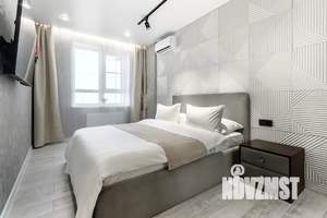 1-к квартира, посуточно, 40м2, 19/24 этаж