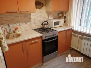 3-к квартира, на длительный срок, 49м2, 1/5 этаж