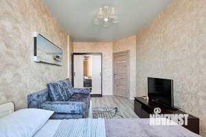 1-к квартира, посуточно, 40м2, 1/1 этаж