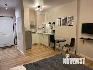 Студия квартира, посуточно, 28м2, 3/25 этаж