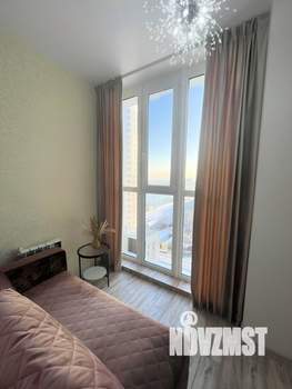 Студия квартира, посуточно, 35м2, 16/25 этаж