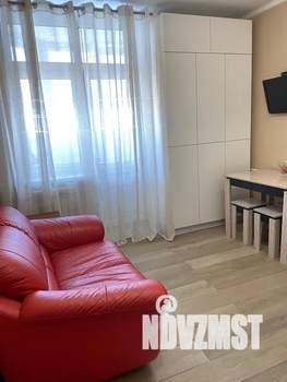 1-к квартира, посуточно, 40м2, 12/22 этаж