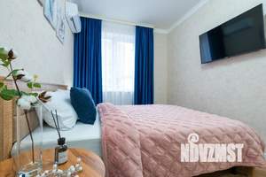 1-к квартира, посуточно, 40м2, 19/24 этаж