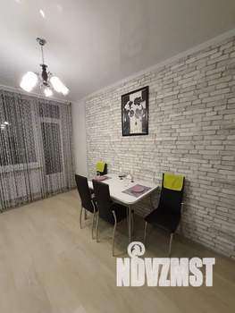 2-к квартира, посуточно, 43м2, 8/19 этаж