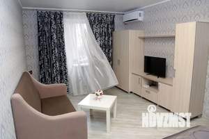 1-к квартира, посуточно, 35м2, 4/5 этаж
