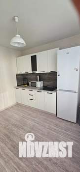 1-к квартира, посуточно, 36м2, 4/18 этаж