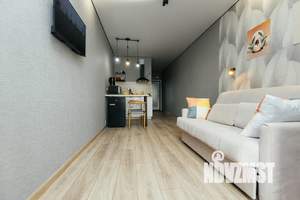 Студия квартира, посуточно, 35м2, 5/25 этаж