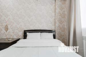 1-к квартира, посуточно, 44м2, 2/25 этаж