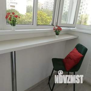 Студия квартира, посуточно, 27м2, 4/25 этаж