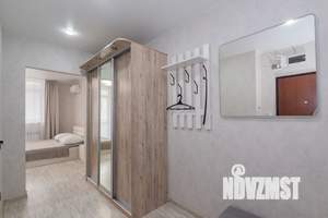 Студия квартира, посуточно, 25м2, 3/19 этаж