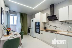 1-к квартира, посуточно, 38м2, 20/24 этаж