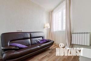 1-к квартира, посуточно, 55м2, 7/32 этаж