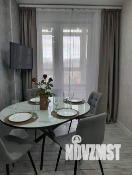 1-к квартира, посуточно, 42м2, 4/24 этаж