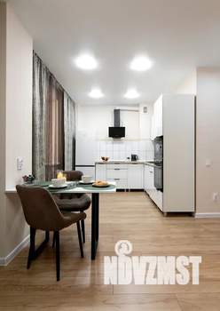 1-к квартира, посуточно, 40м2, 9/23 этаж