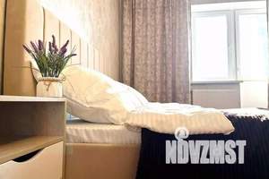 2-к квартира, посуточно, 50м2, 23/25 этаж