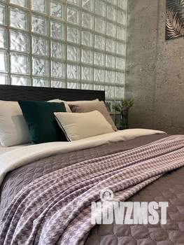 1-к квартира, посуточно, 33м2, 8/25 этаж