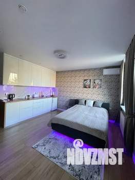 Студия квартира, посуточно, 30м2, 6/25 этаж