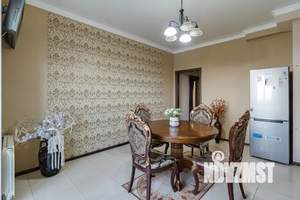 1-к квартира, посуточно, 68м2, 5/8 этаж