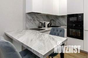 1-к квартира, посуточно, 41м2, 18/25 этаж