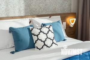 1-к квартира, посуточно, 42м2, 8/25 этаж